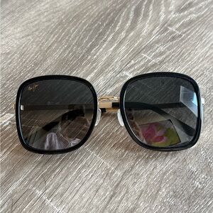 Maui Jim Pua Sunglasses